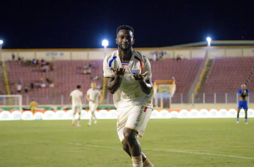  Fortaleza vence o Confiança em Aracaju e avança à semifinal da Copa do Nordeste