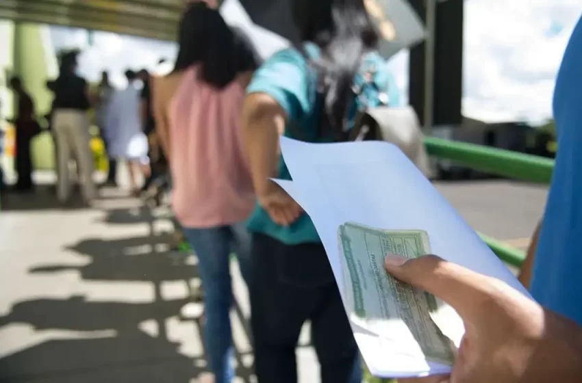  Transporte gratuito para eleitores será oferecido em pelo menos 114 cidades do Ceará no 2º turno